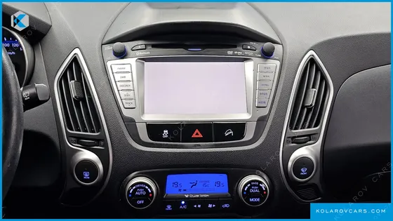 HYUNDAI TUCSON DIESEL 2WD LX20