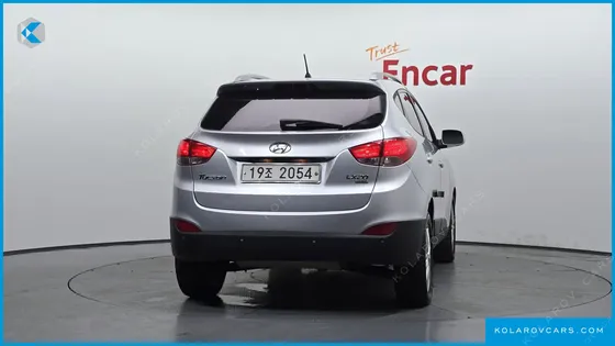 HYUNDAI TUCSON DIESEL 2WD LX20