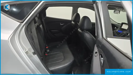 HYUNDAI TUCSON DIESEL 2WD LX20