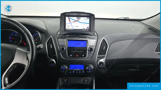 HYUNDAI TUCSON DIESEL 2WD LX20