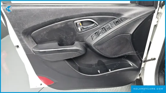 HYUNDAI TUCSON DIESEL 2WD LMX20