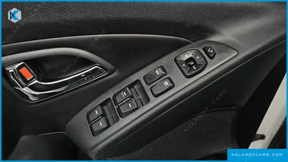 HYUNDAI TUCSON DIESEL 2WD LMX20