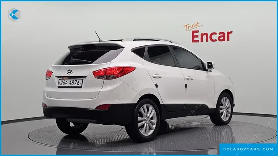 HYUNDAI TUCSON DIESEL 2WD LX20