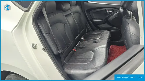 HYUNDAI TUCSON DIESEL 2WD LX20