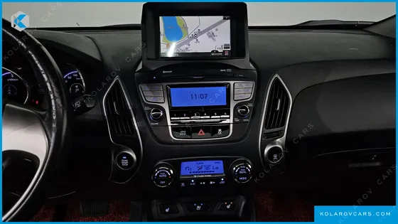 HYUNDAI TUCSON DIESEL 2WD LX20