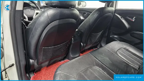 HYUNDAI TUCSON DIESEL 2WD LX20