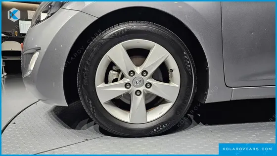 HYUNDAI ELANTRA (AVANTE) M16 GDI SMART