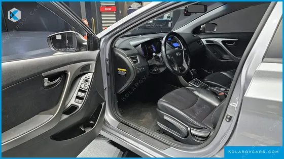 HYUNDAI ELANTRA (AVANTE) M16 GDI SMART