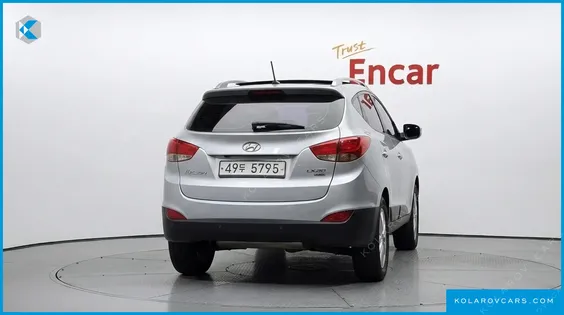 HYUNDAI TUCSON DIESEL 2WD LX20