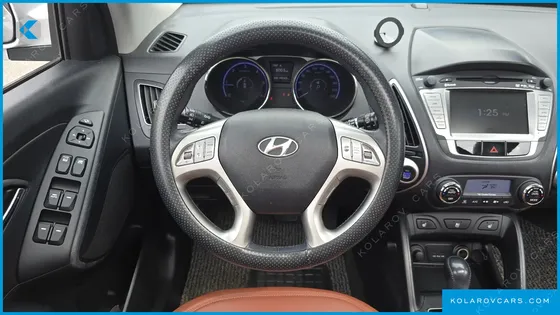 HYUNDAI TUCSON DIESEL 2WD LX20