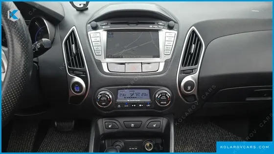 HYUNDAI TUCSON DIESEL 2WD LX20