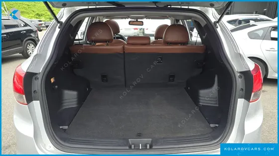HYUNDAI TUCSON DIESEL 2WD LX20