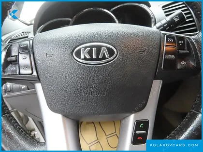 KIA SORENTO DIESEL 2.2 2WD TLX
