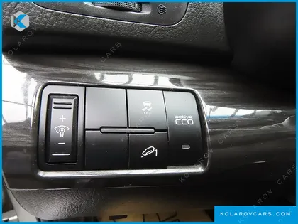 KIA SORENTO DIESEL 2.2 2WD TLX