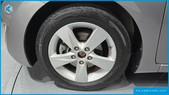 HYUNDAI ELANTRA (AVANTE) M16 GDI LUXURY