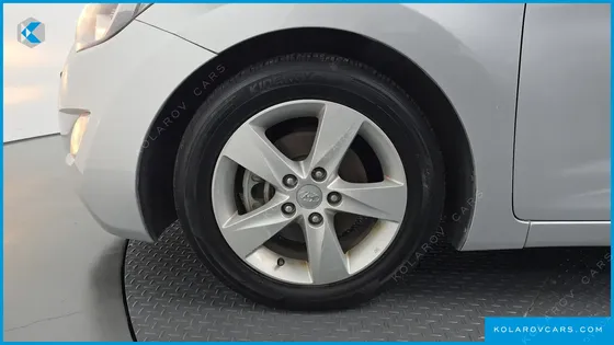 HYUNDAI ELANTRA (AVANTE) M16 GDI AVENUE