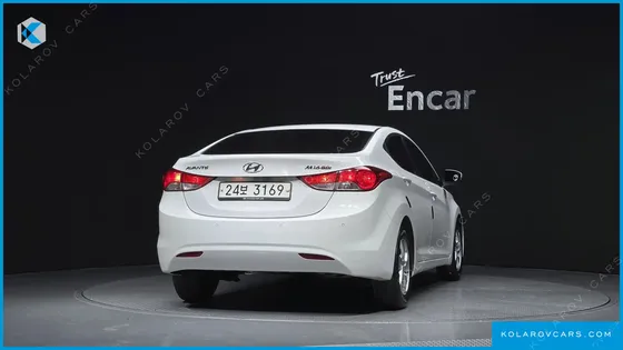 HYUNDAI ELANTRA (AVANTE) M16 GDI DELUXE