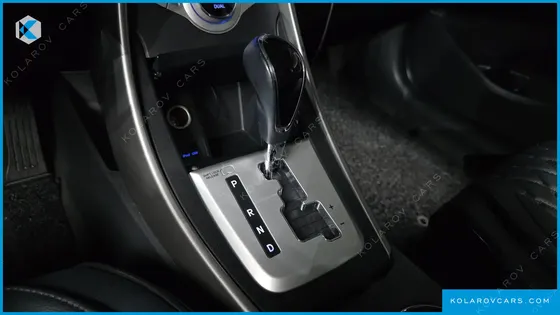 HYUNDAI ELANTRA (AVANTE) M16 GDI LUXURY