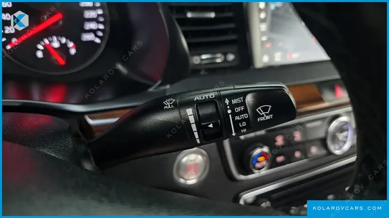 KIA K7 3.0 LPI PRESTIGE (RENTAL CAR)
