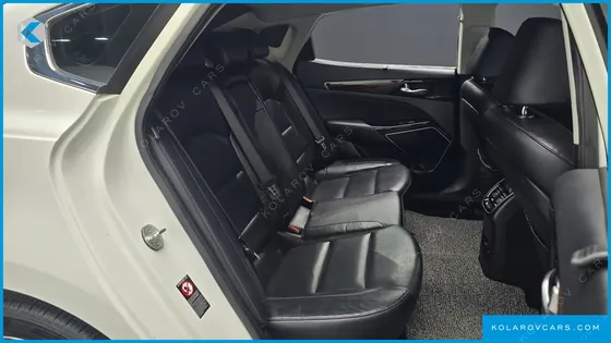 KIA K7 3.0 LPI PRESTIGE (RENTAL CAR)