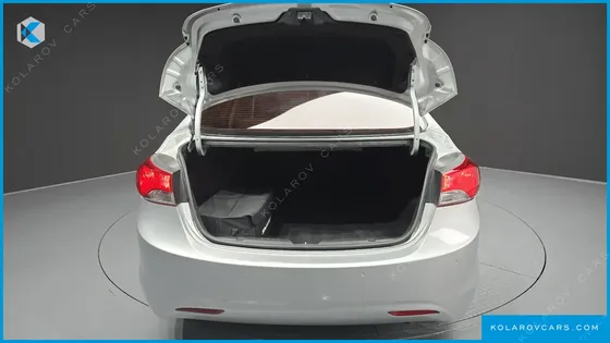 HYUNDAI ELANTRA (AVANTE) M16 GDI LUXURY