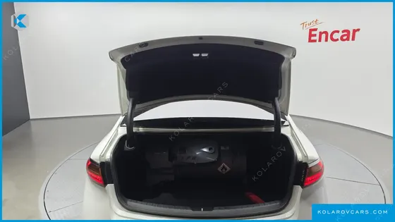 KIA K7 3.0 LPI LUXURY (RENTAL CAR)