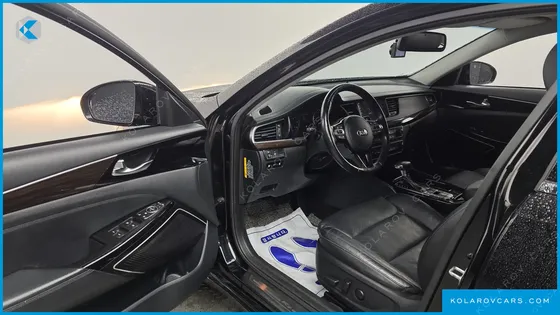 KIA K7 3.0 LPI LUXURY (RENTAL CAR)