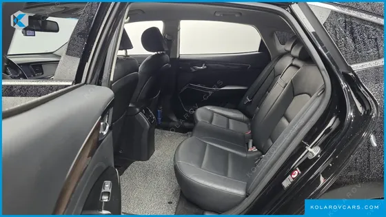 KIA K7 3.0 LPI LUXURY (RENTAL CAR)