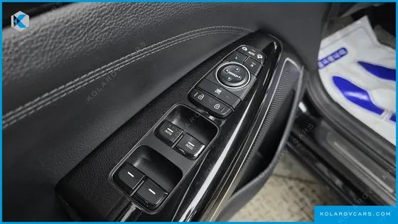 KIA K7 3.0 LPI LUXURY (RENTAL CAR)
