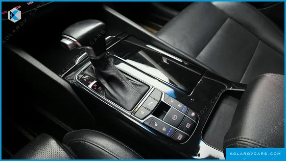 KIA K7 3.0 LPI PRESTIGE (RENTAL CAR)