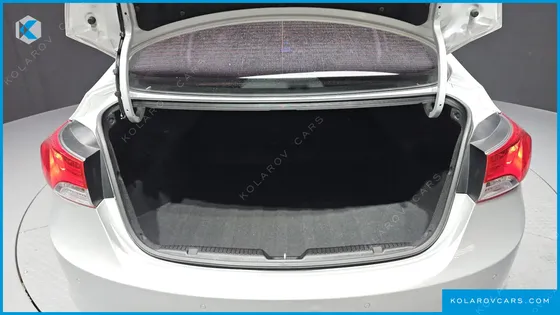 HYUNDAI ELANTRA (AVANTE) M16 GDI SMART