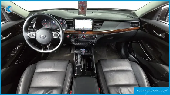 KIA K7 3.0 LPI LUXURY (RENTAL CAR)