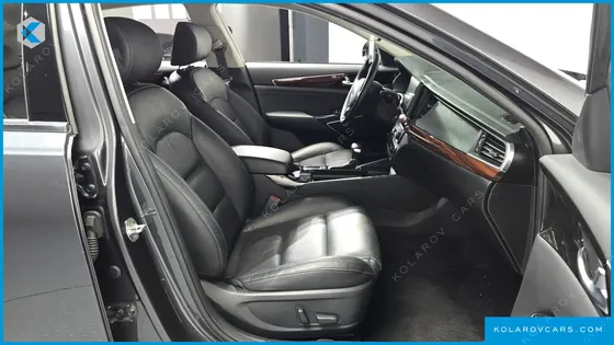 KIA K7 3.0 LPI LUXURY (RENTAL CAR)