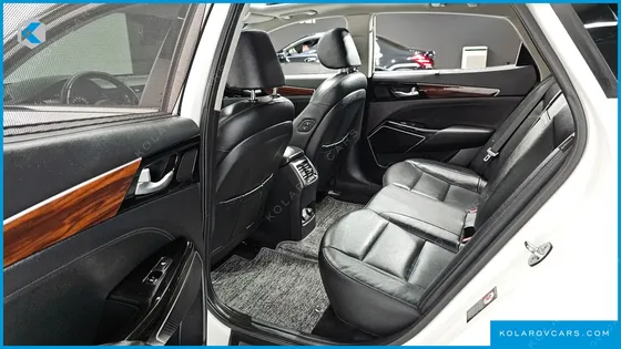 KIA K7 3.0 LPI LUXURY (RENTAL CAR)