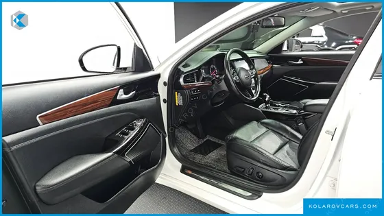 KIA K7 3.0 LPI LUXURY (RENTAL CAR)
