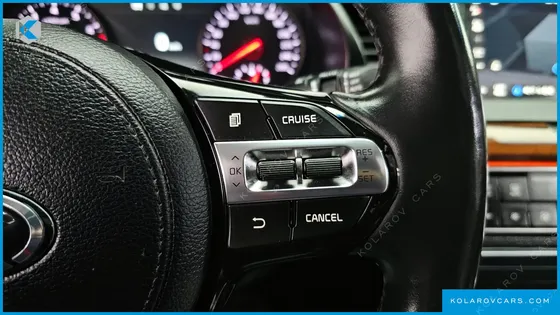 KIA K7 3.0 LPI LUXURY (RENTAL CAR)