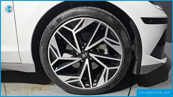 HYUNDAI IONIQ 6 LONG RANGE AWD