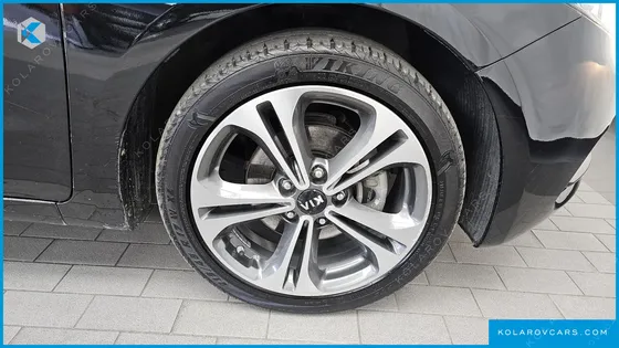 KIA K3 TRENDY