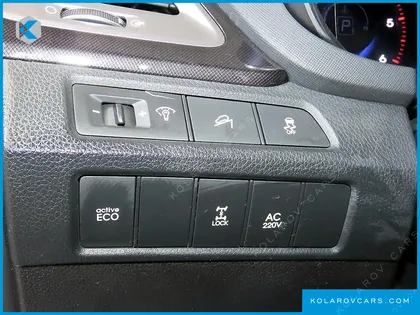 HYUNDAI MAXCRUISE DIESEL(E-VGT) 2.2 4WD EXCLUSIVE
