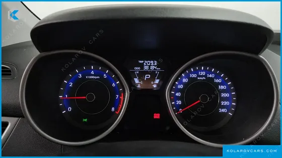 HYUNDAI ELANTRA (AVANTE) M16 GDI DELUXE