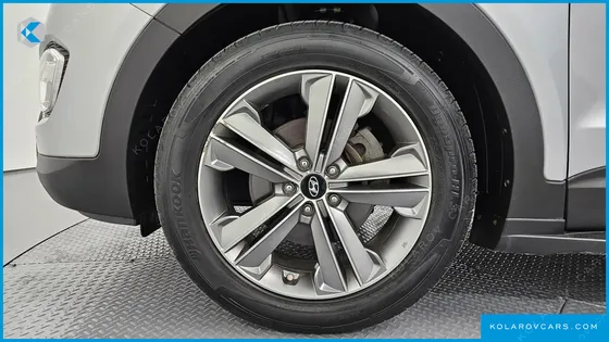 HYUNDAI MAXCRUISE DIESEL(E-VGT) 2.2 2WD EXCLUSIVE