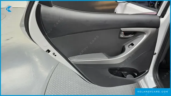 HYUNDAI ELANTRA (AVANTE) M16 GDI SMART