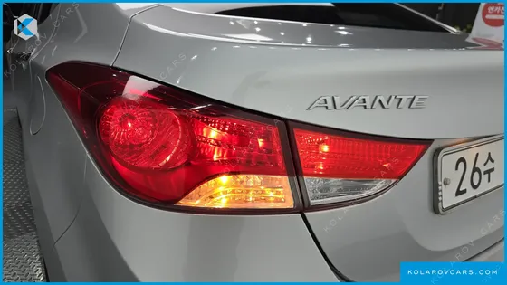 HYUNDAI ELANTRA (AVANTE) M16 GDI SMART