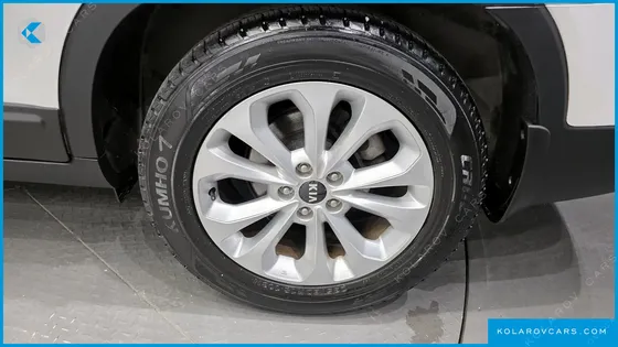 KIA SORENTO DIESEL 2.0 2WD