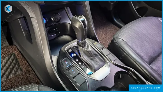 HYUNDAI MAXCRUISE DIESEL(E-VGT) 2.2 2WD EXCLUSIVE