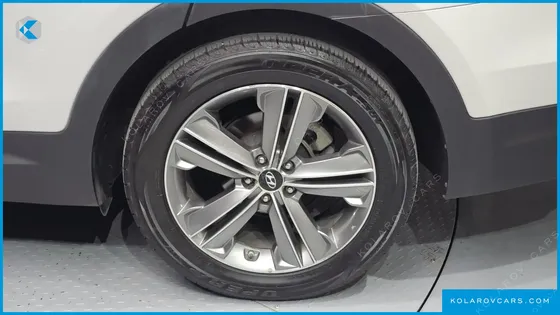 HYUNDAI MAXCRUISE DIESEL(E-VGT) 2.2 2WD EXCLUSIVE
