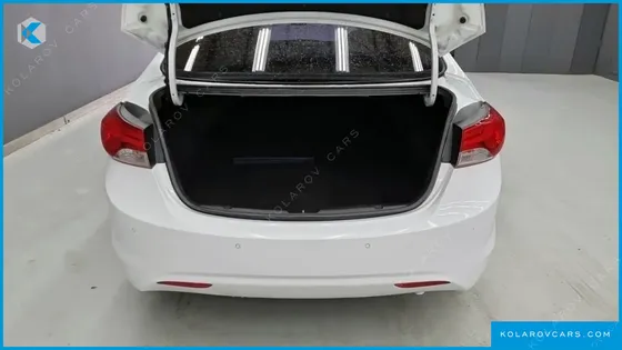 HYUNDAI ELANTRA (AVANTE) M16 GDI AVENUE