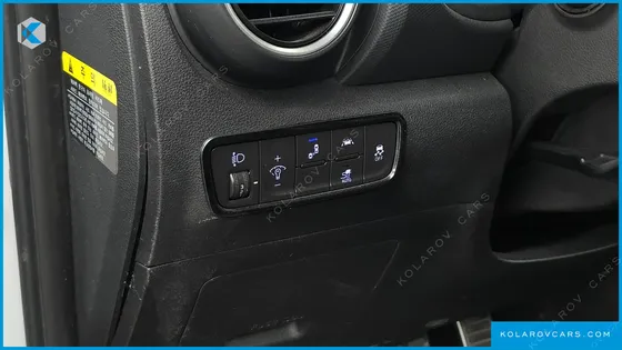 HYUNDAI KONA MODREN