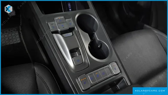 HYUNDAI KONA MODREN