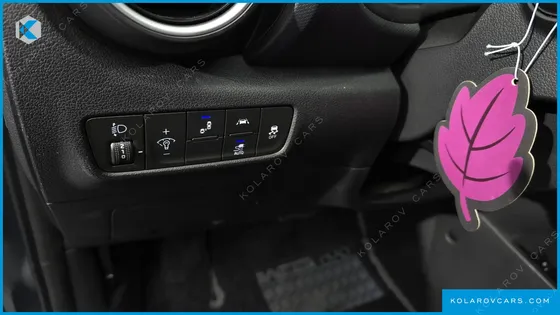 HYUNDAI KONA MODREN